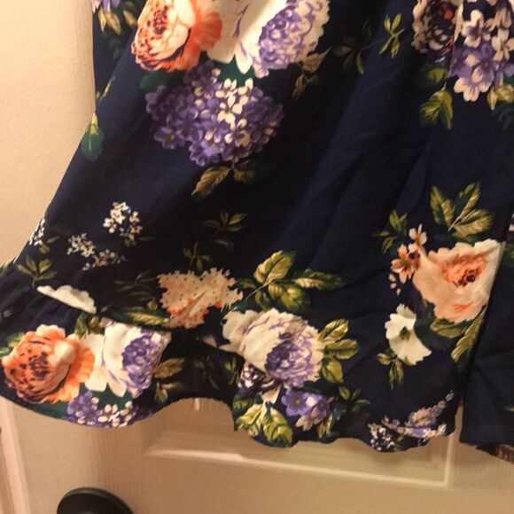 ✨Altar’d State Navy Floral Chiffon L/S romper - Picture 3 of 5